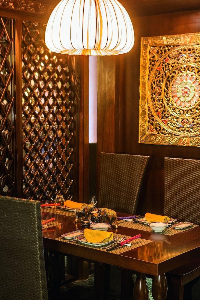 GRAND MERCURE URUMQI HUALING photo 3