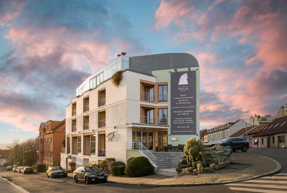 Hotel Troja