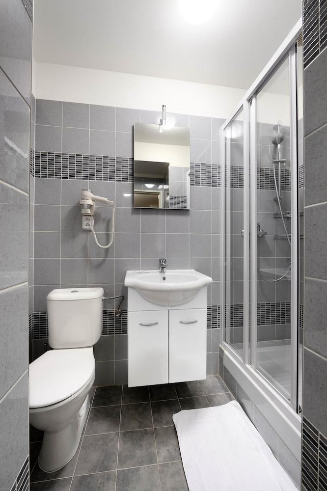 SALVATOR SUPERIOR APARTMENTS photo 3