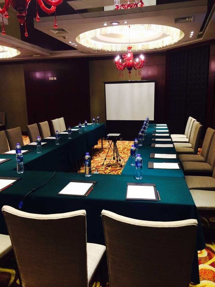 GREENLAND JIULONG HOTEL photo 1