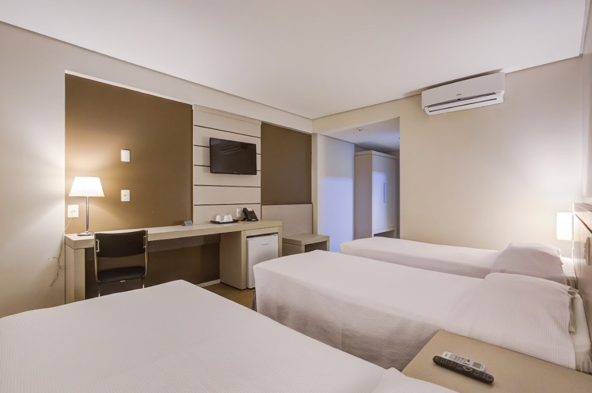 VIALE TOWER HOTEL photo 1
