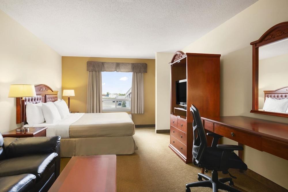 DAYS INN BONNYVILLE photo 4