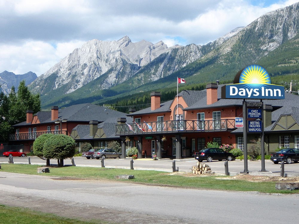 DAYS INN CANMORE
