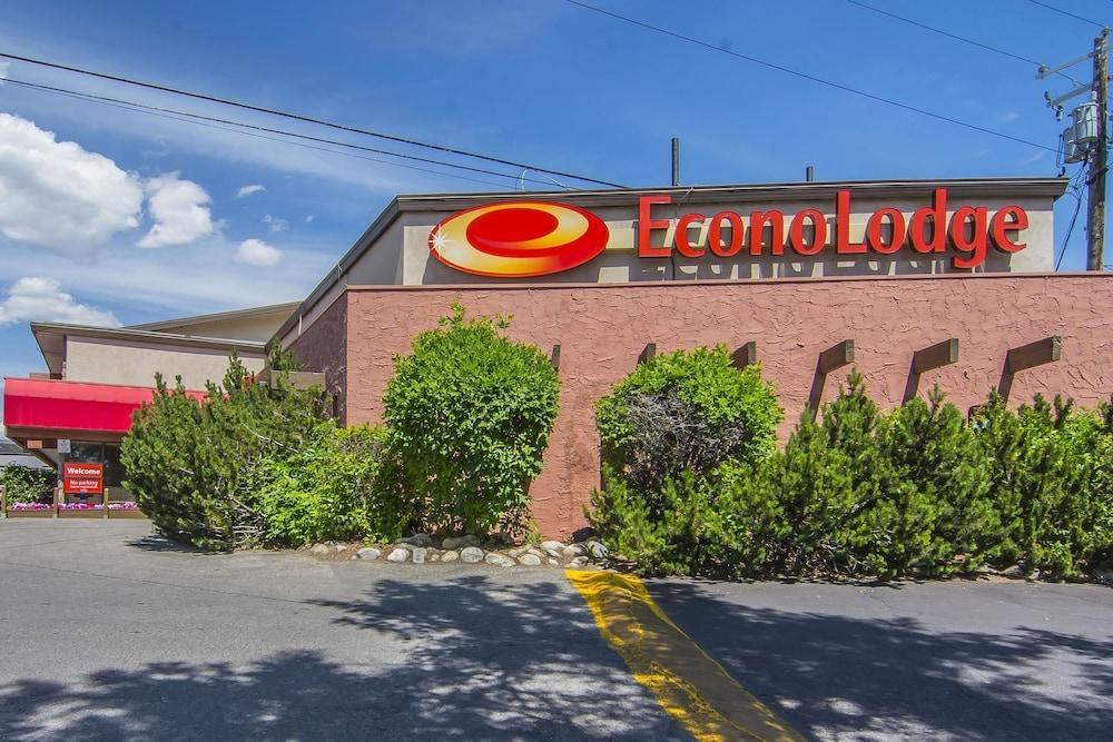ECONO LODGE MOTEL VILLAGE photo 4