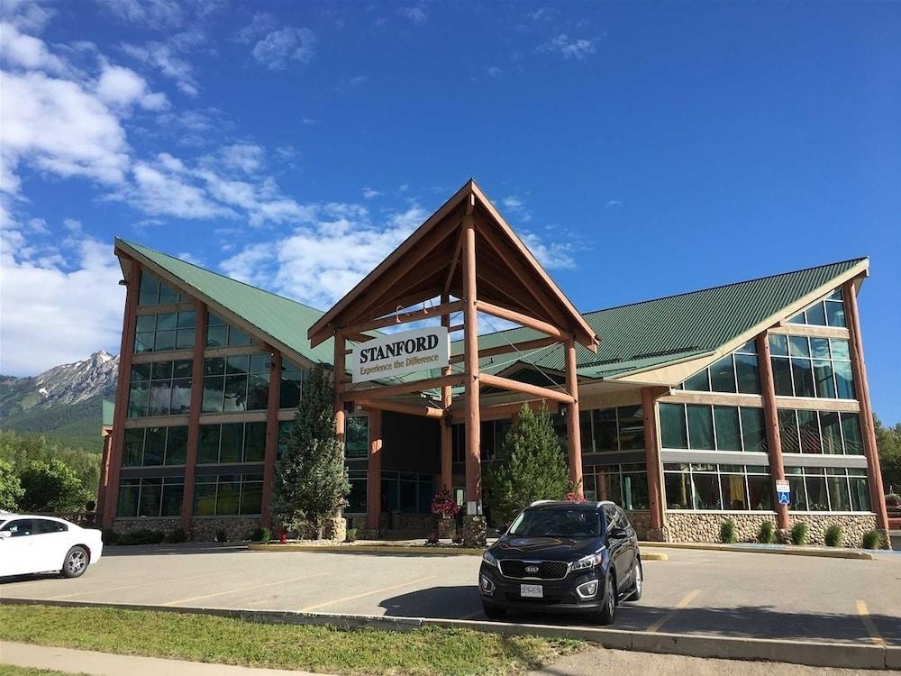 FERNIE STANFORD RESORT photo 4