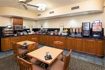 Quality Inn & Suites photo 4
