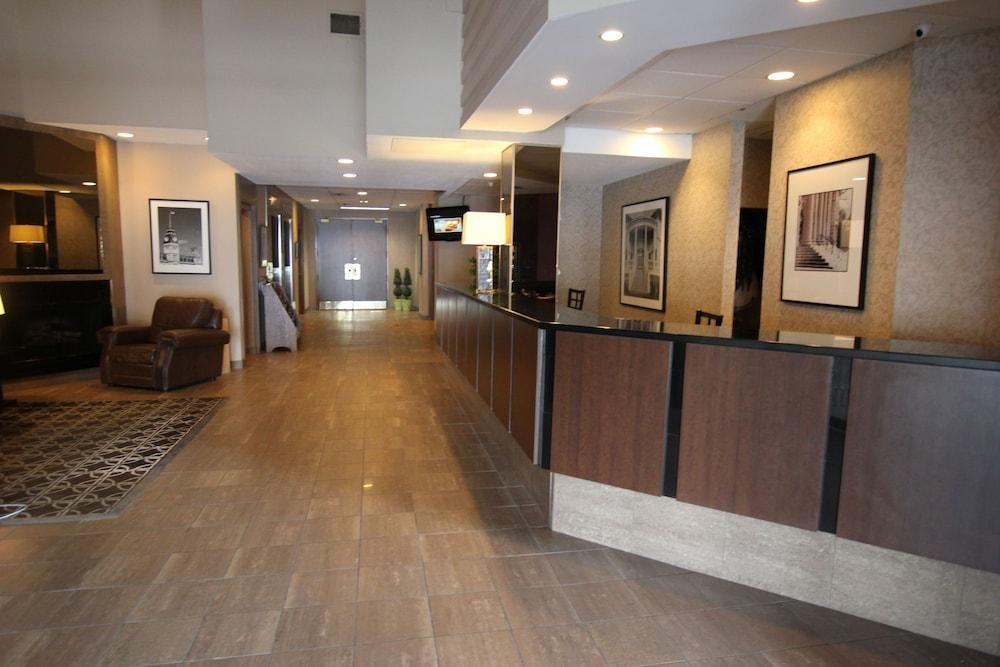 CONFEDERATION PLACE photo 3