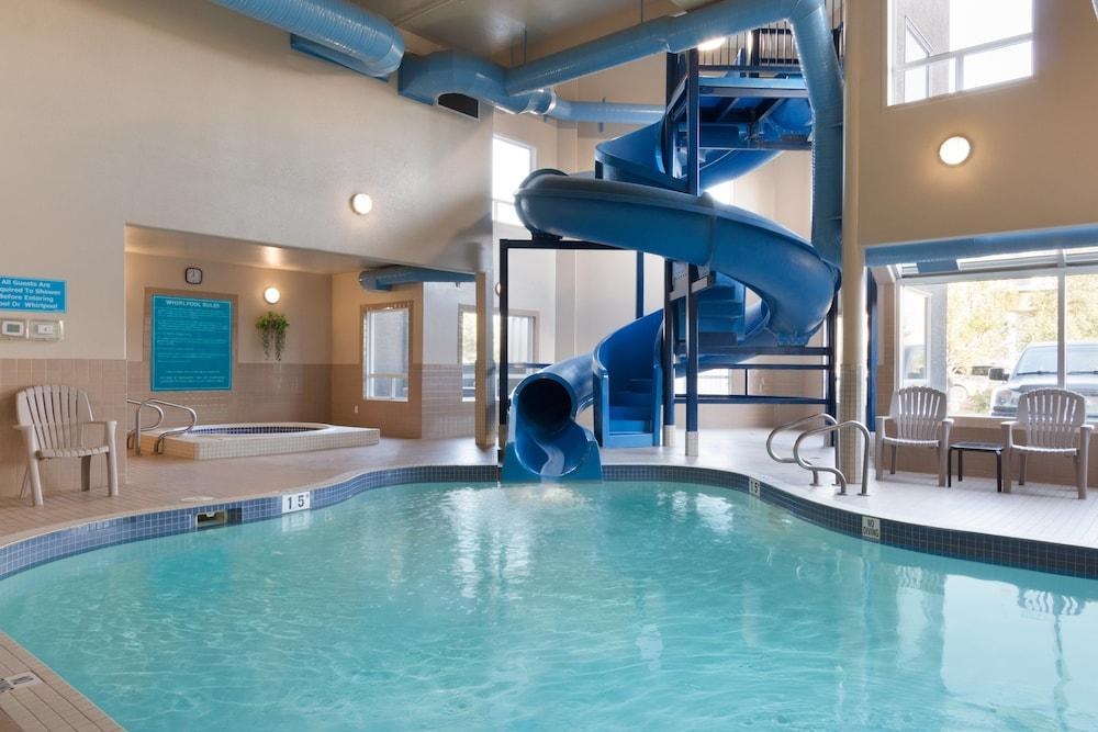 DAYS INN MEDICINE HAT photo 2