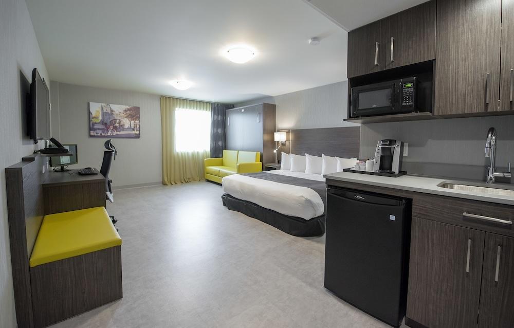 DAUPHIN QUEBEC - STANDARD CB photo 3