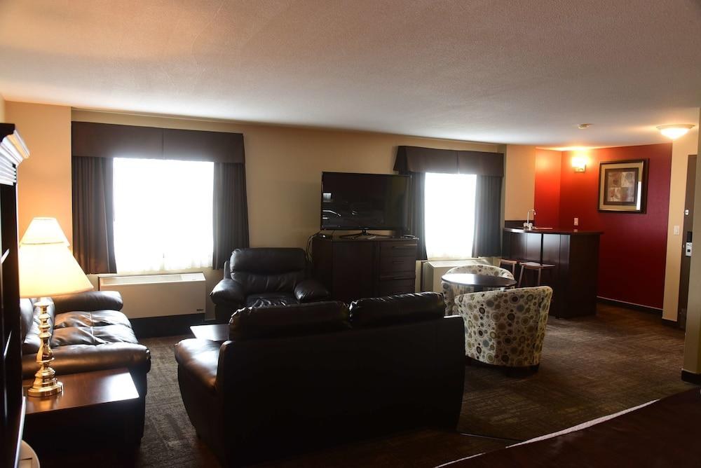 DAYS INN SWIFT CURRENT