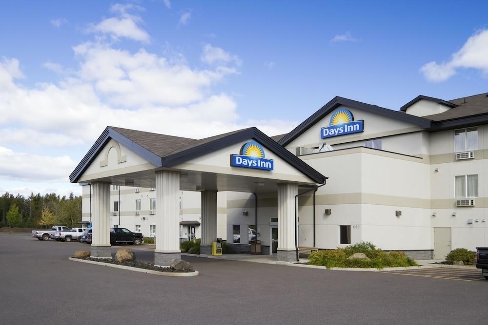 DAYS INN THUNDER BAY NORTH photo 2