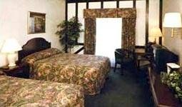 DRAWBRIDGE INN & SUITES