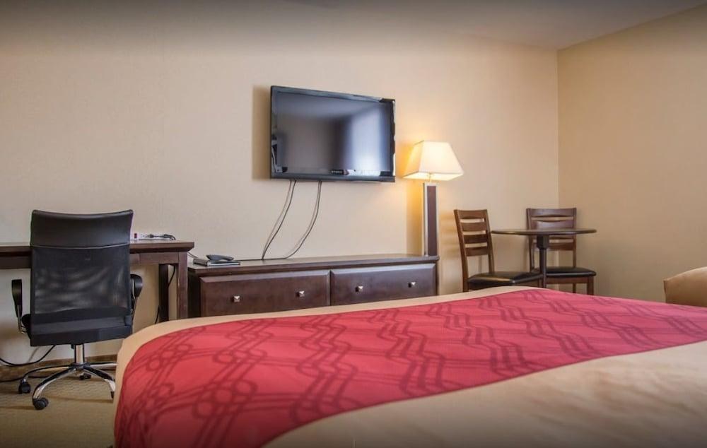 Econo Lodge photo 3