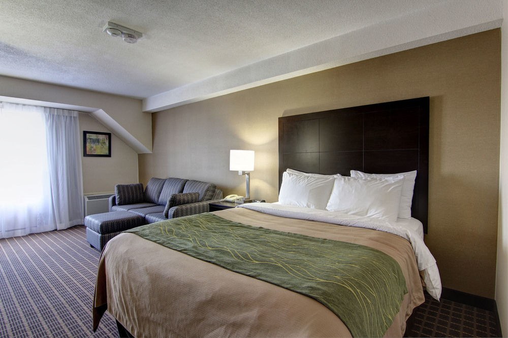 COMFORT INN SOUTH WINDSOR photo 1