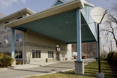 COMFORT SUITES DOWNTOWN photo 2