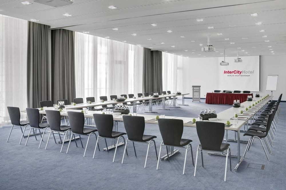 InterCity Hotel Berlin Hauptbahnhof photo 1