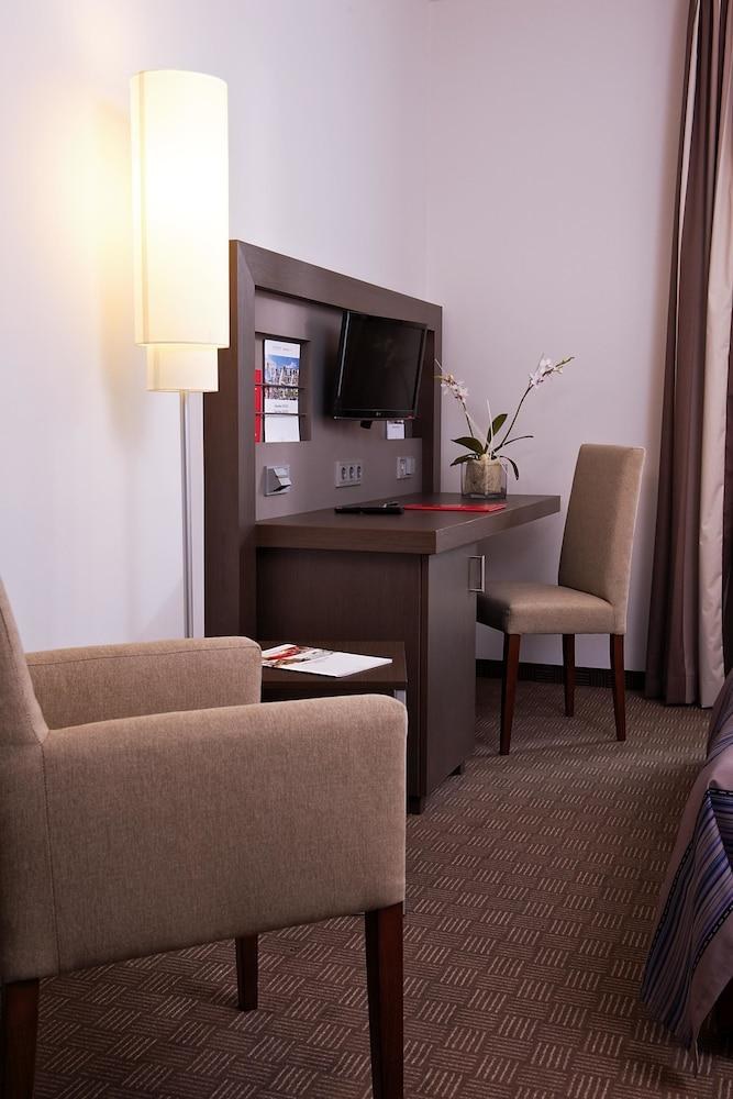 INTERCITYHOTEL BONN photo 3