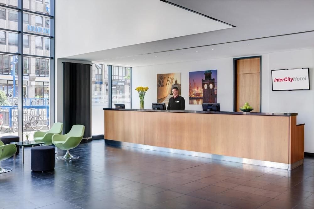 INTERCITYHOTEL HAMBURG HAUPTBAHNHOF photo 1