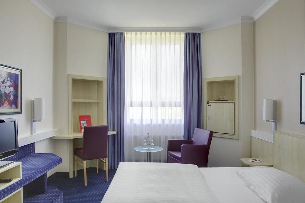 INTERCITYHOTEL KIEL photo 1