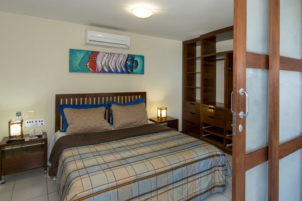 BLUE MARLIN APARTMENTS