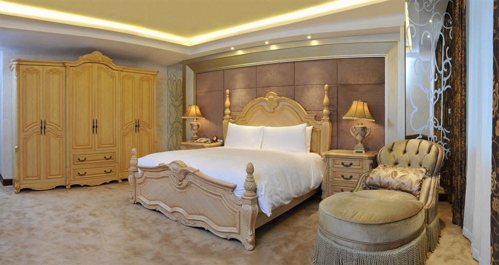 HOWARD JOHNSON HONGQIAO AIRPORT photo 1