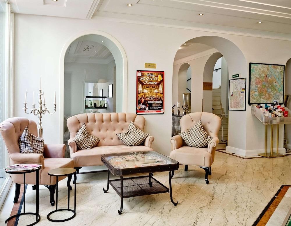ARTHOTEL ANA ADLON photo 4