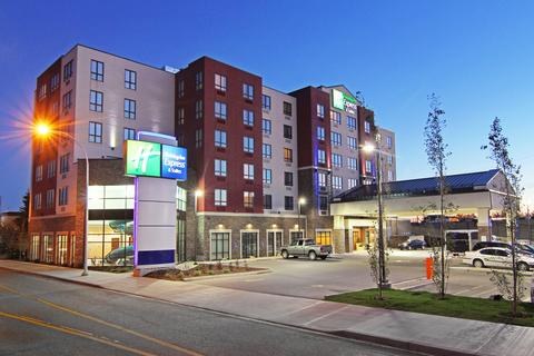 HOLIDAY INN EXPRESS & SUITES CALGARY NW - UNIVERSITY AREA photo 2