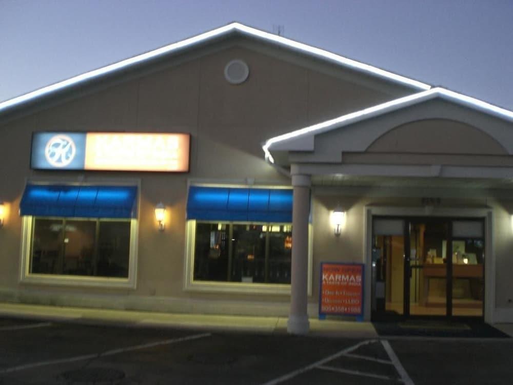 HOWARD JOHNSON BY WYNDHAM NIAGARA FALLS photo 4