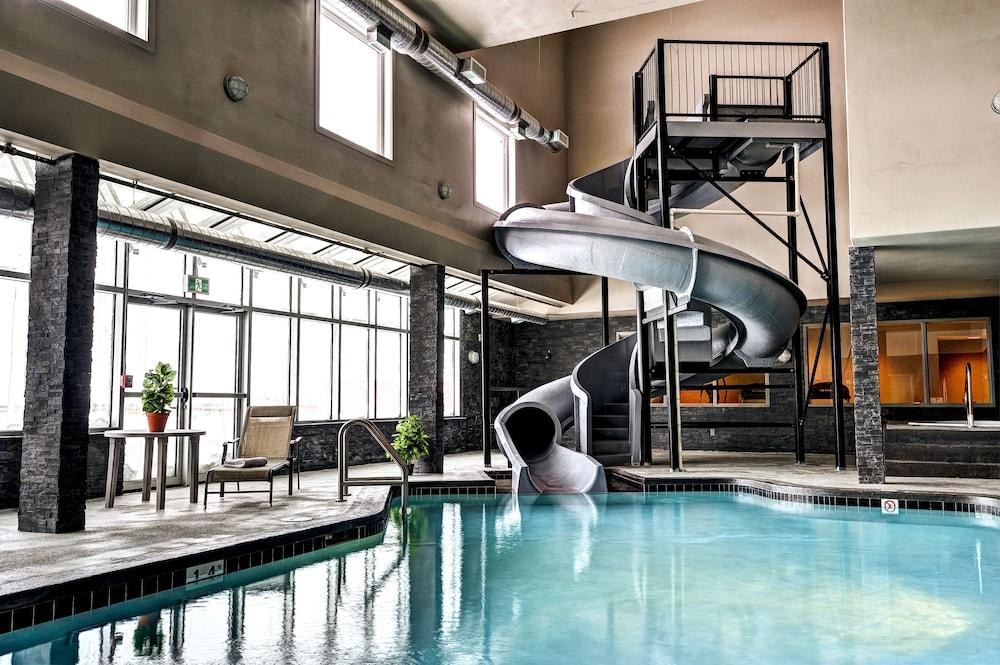 HOME INN & SUITES SWIFT CURRENT photo 3