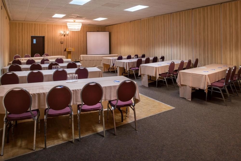 Days Inn by Wyndham Sudbury & Conference Centre