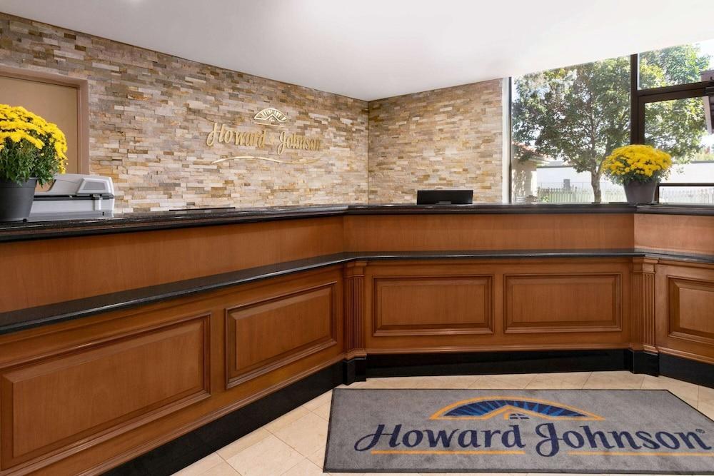 SureStay Plus by Best Western Windsor photo 3