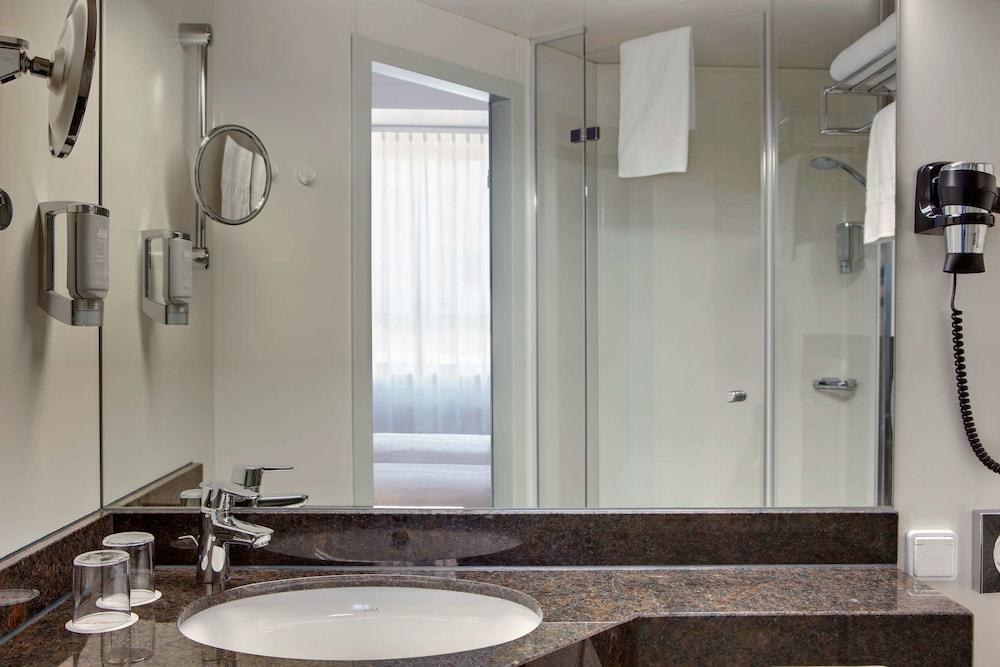 INTERCITYHOTEL AUGSBURG photo 2