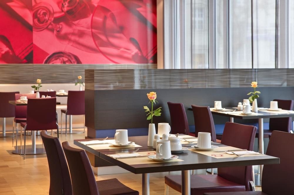 INTERCITYHOTEL DARMSTADT photo 1