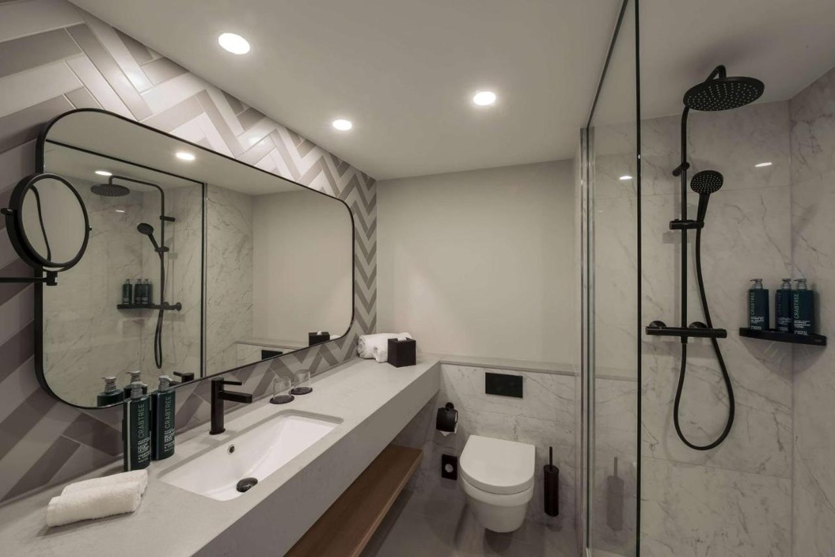 DoubleTree by Hilton Berlin Ku'damm photo 2
