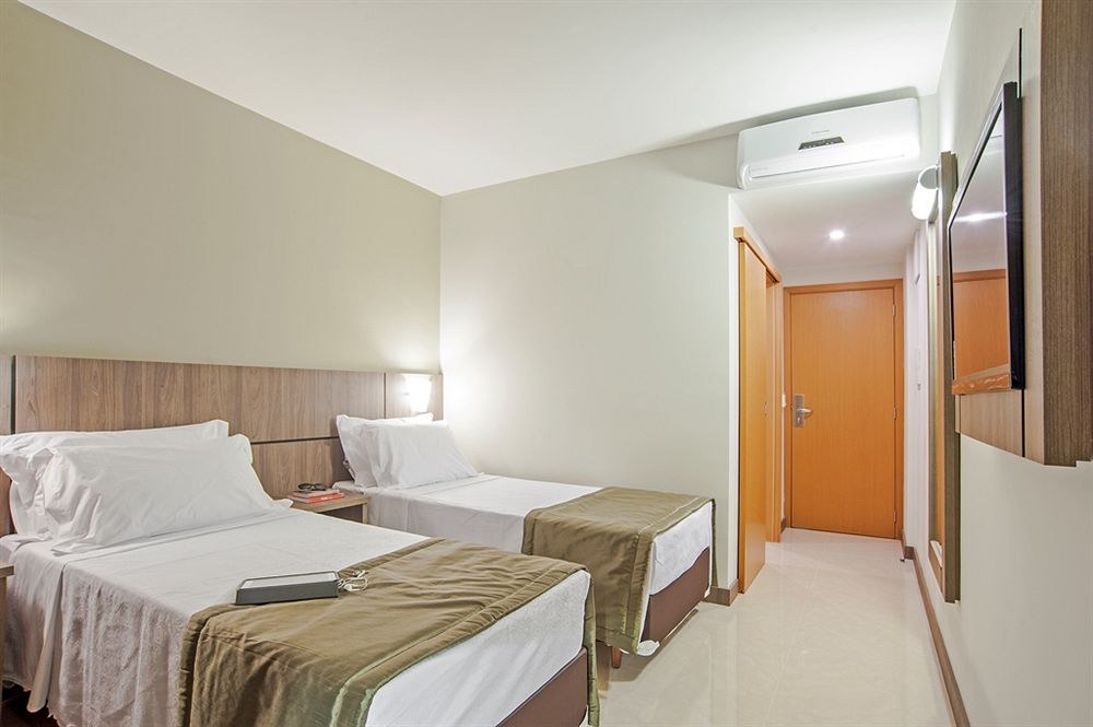 SLAVIERO SLIM CURITIBA AV. DAS TORRES photo 1
