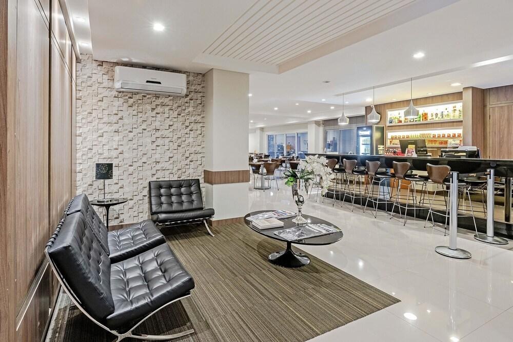 SLAVIERO SLIM CURITIBA AV. DAS TORRES photo 2