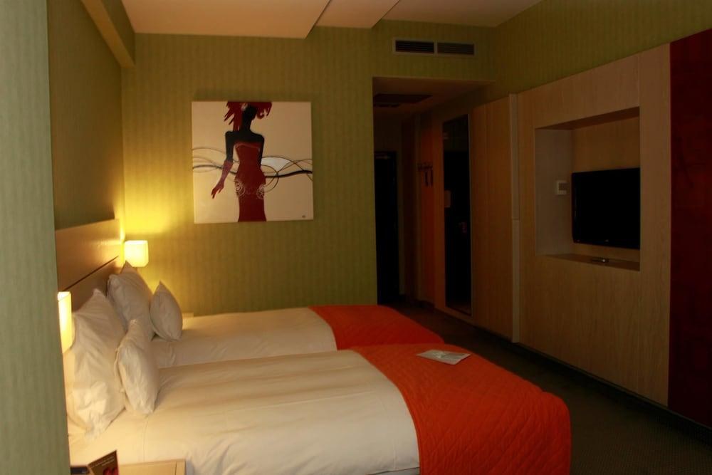 Golden Tulip Ana Tower Sibiu photo 4