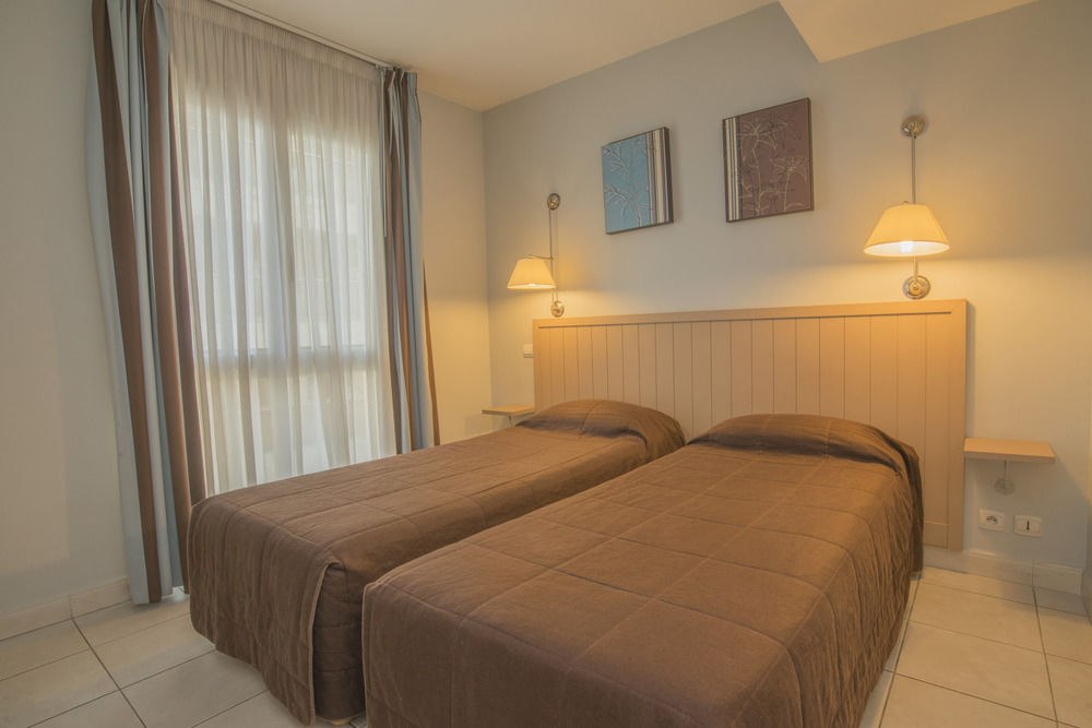 EXCELSUITES RESIDENCE