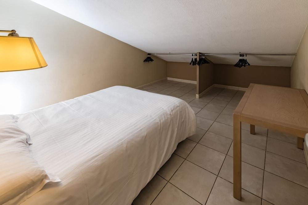 EXCELSUITES RESIDENCE photo 3