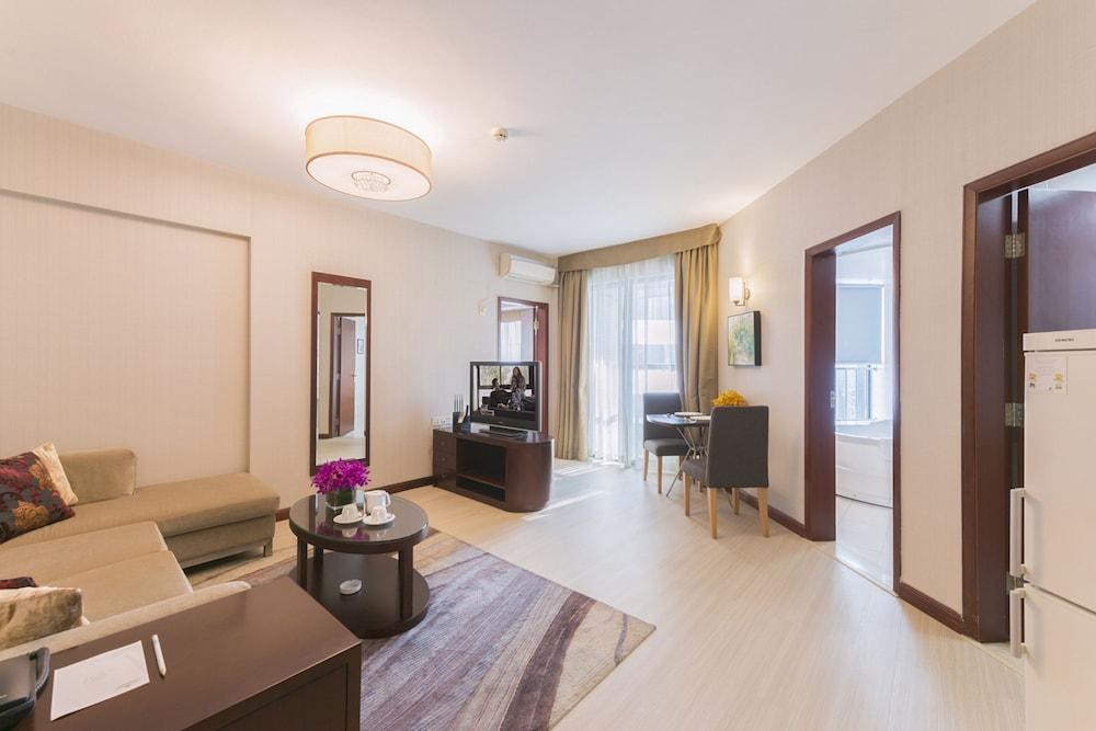 Springdale Serviced Residence photo 2