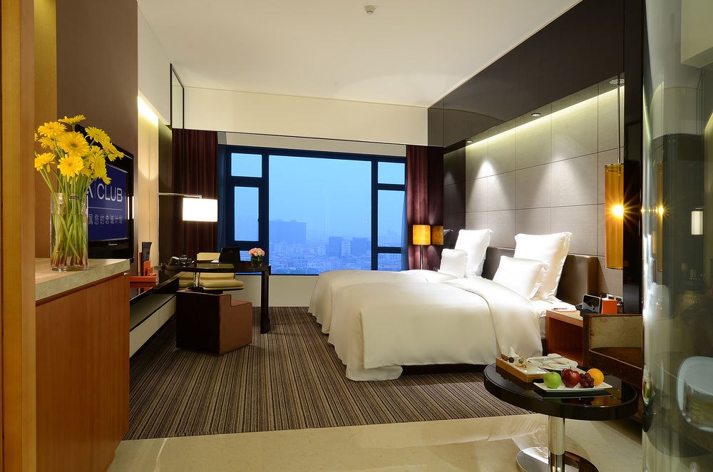 PULLMAN CHANGAN photo 1