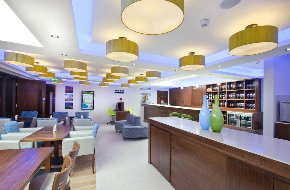 SERAPHINE HAMMERSMITH HOTEL, SURE HOTEL COLLECTION photo 2