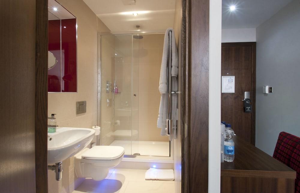 SERAPHINE HAMMERSMITH HOTEL, SURE HOTEL COLLECTION photo 4