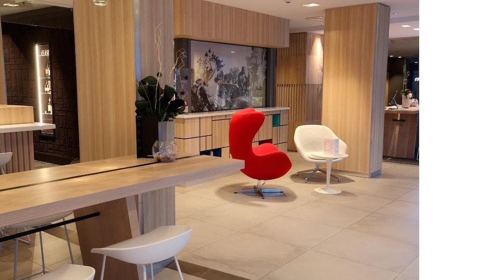 MERCURE BORDEAUX CITE MONDIALE CENTRE VILLE photo 2