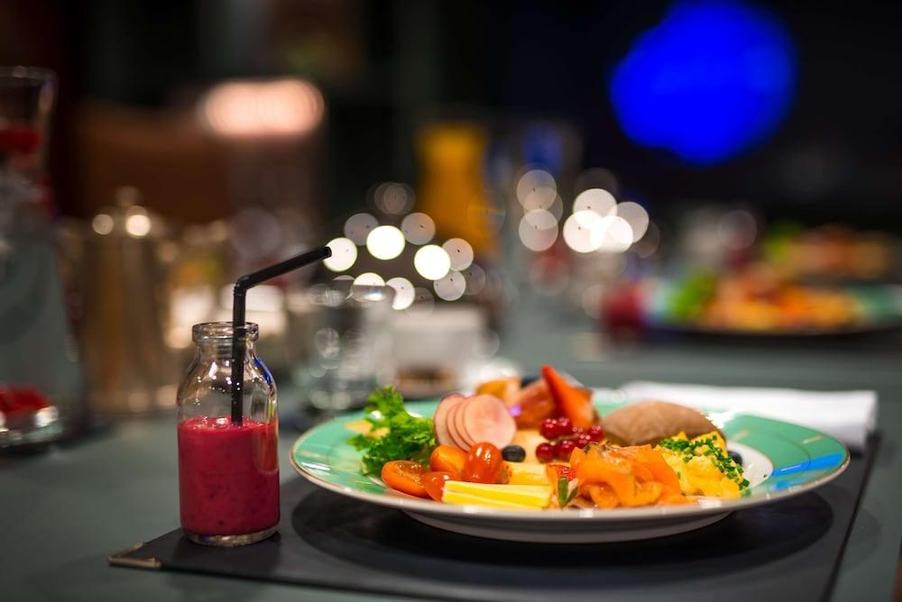 RADISSON BLU GRAND HOTEL TAMMER, TAMPERE photo 3