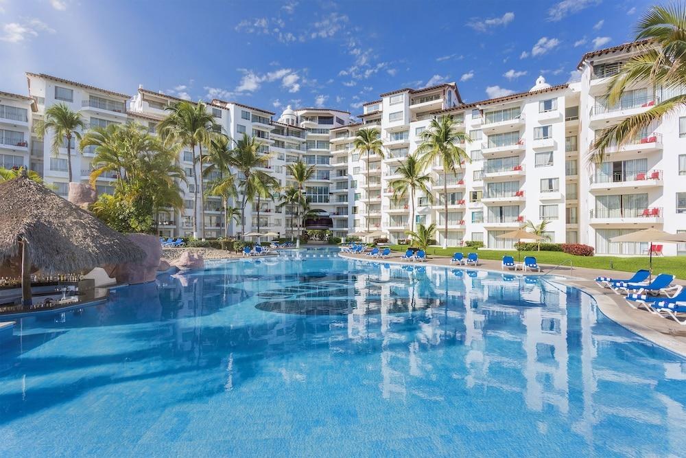 Vamar Vallarta All Inclusive Marina and Beach Resort photo 2
