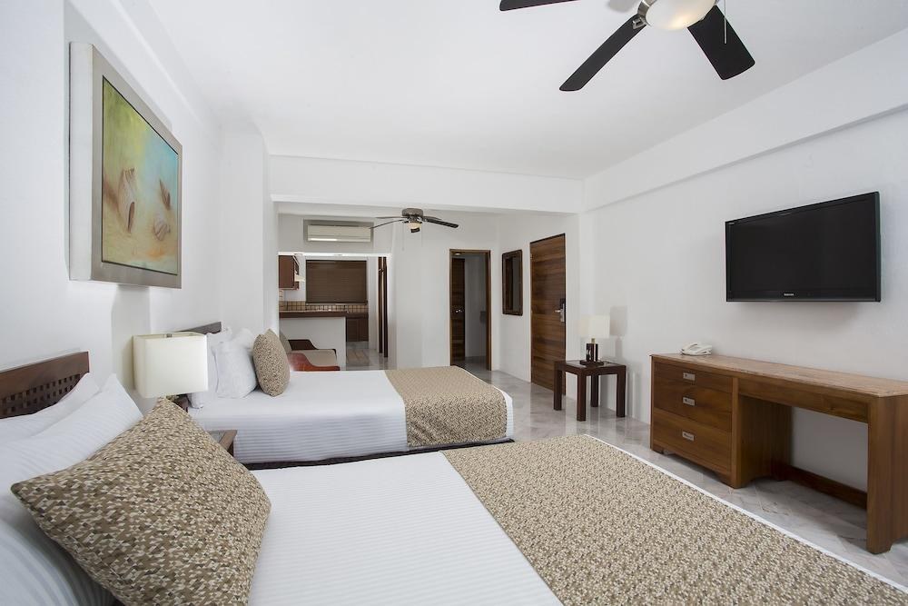 Vamar Vallarta All Inclusive Marina and Beach Resort photo 4