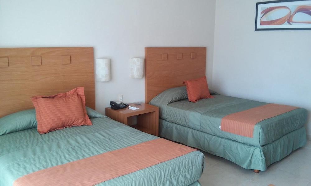 Hotel Balaju photo 2