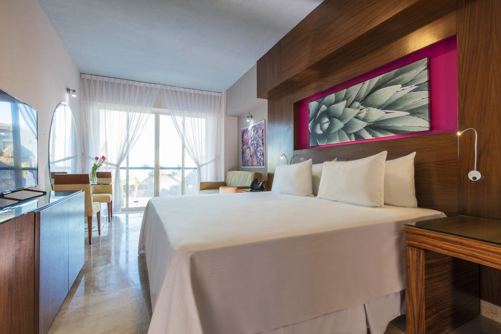 RESIDENCE BY KRYSTAL GRAND ALL INCLUSIVE photo 2