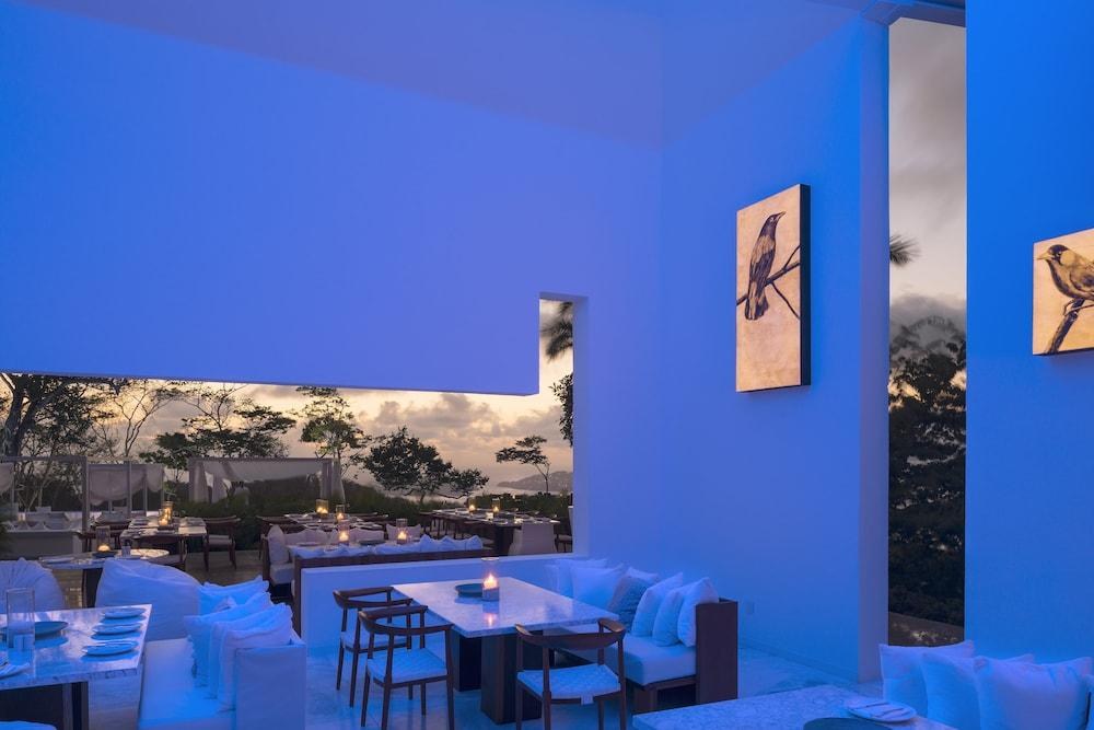 Encanto Acapulco photo 2